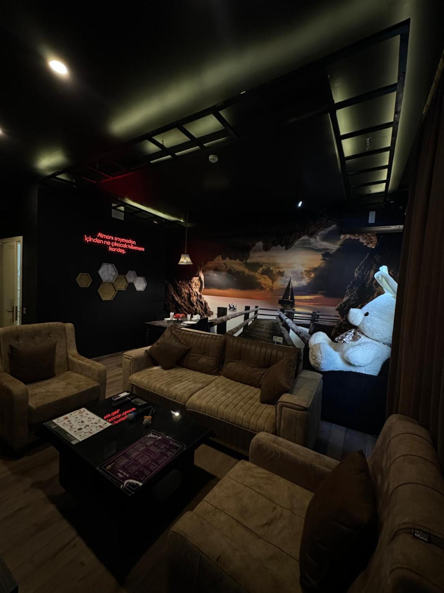My Music Hotel Баку Экстерьер фото