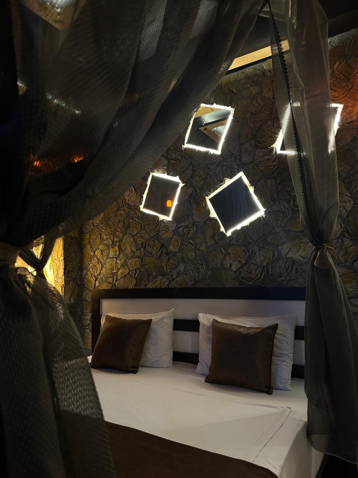 My Music Hotel Баку Экстерьер фото