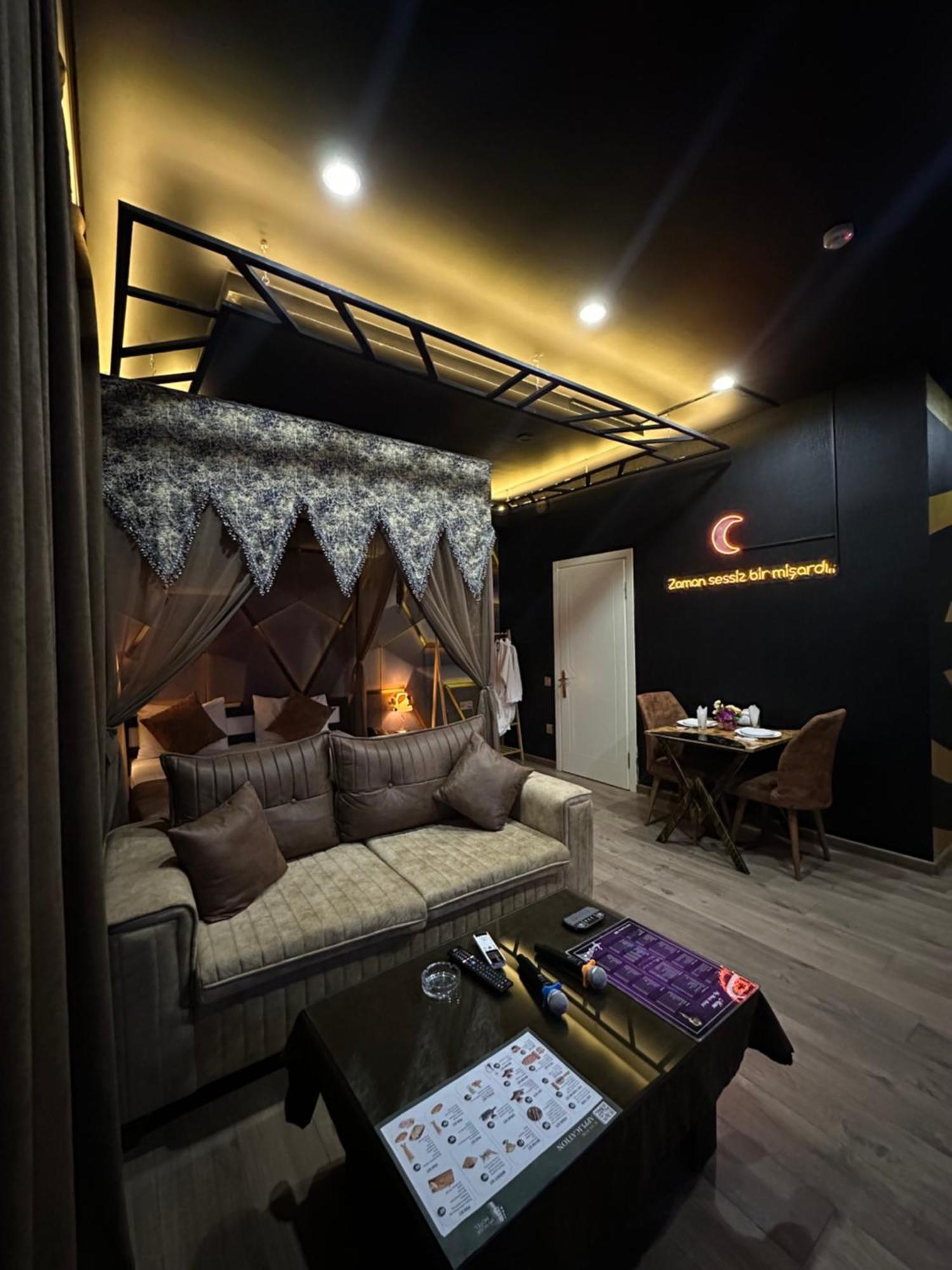My Music Hotel Баку Экстерьер фото