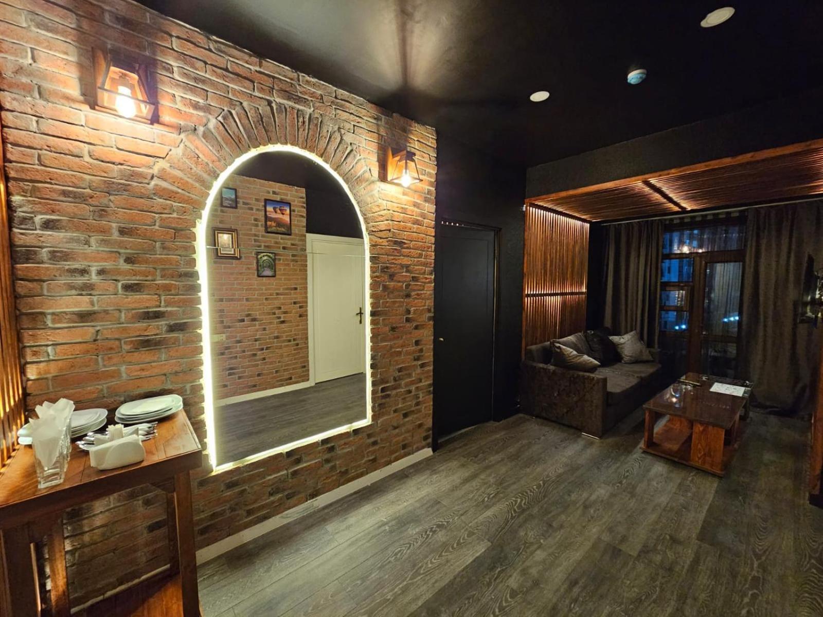 My Music Hotel Баку Экстерьер фото