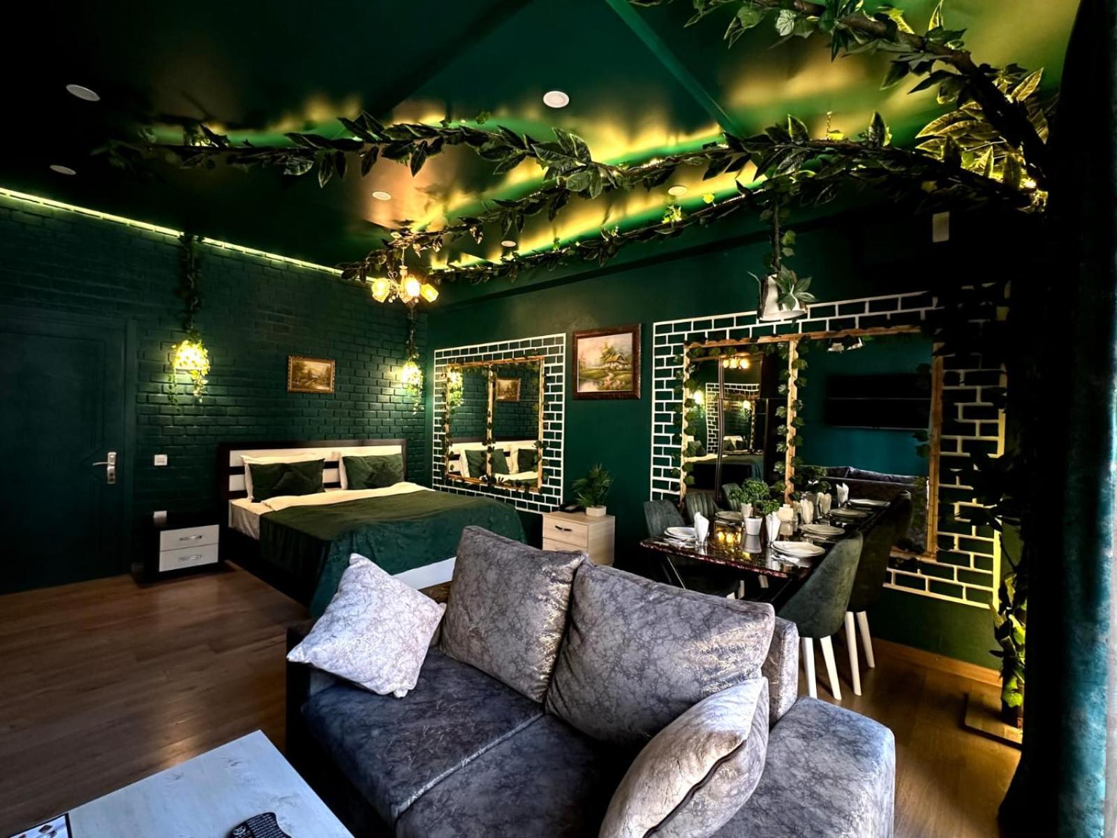 My Music Hotel Баку Экстерьер фото