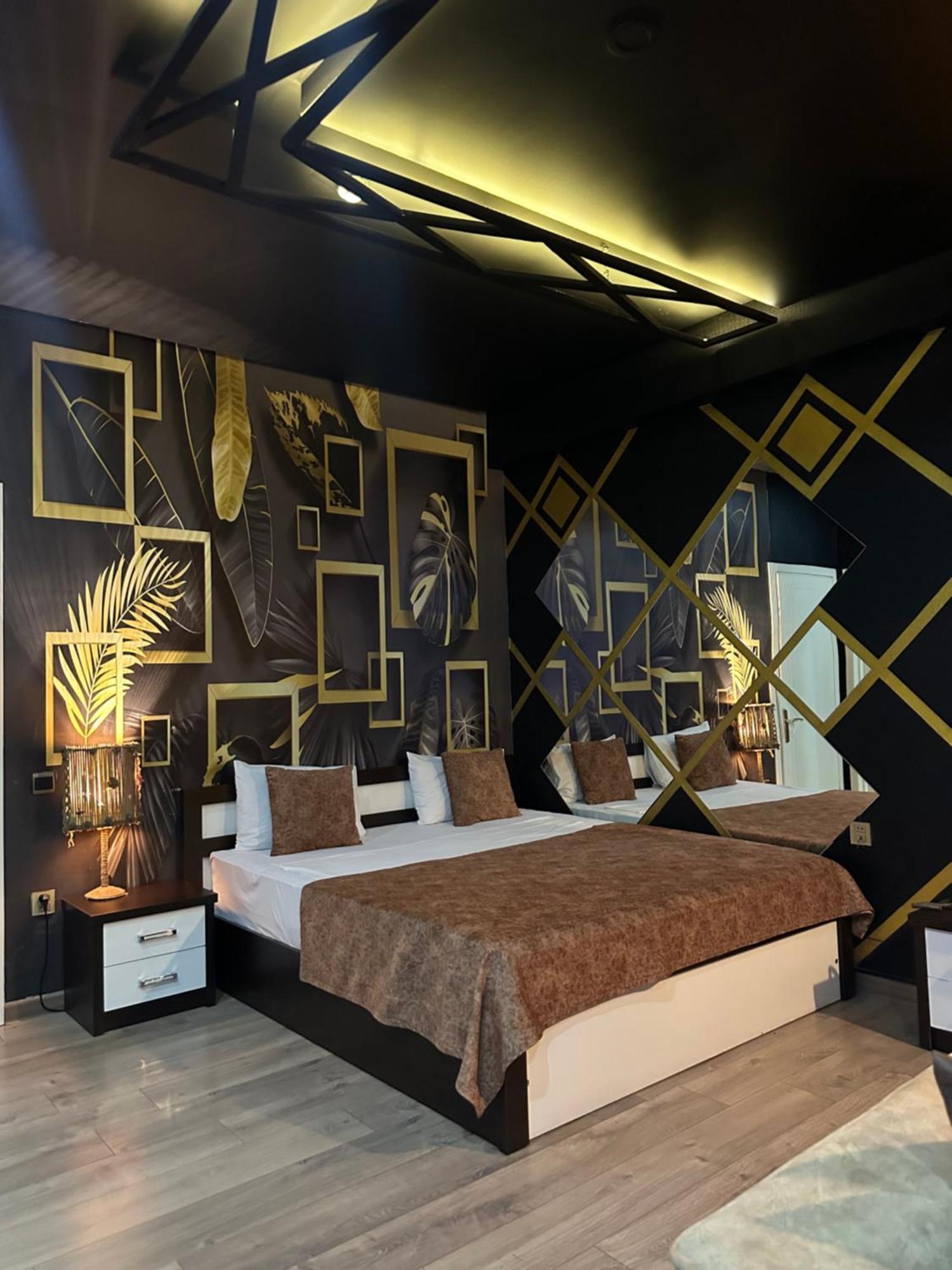 My Music Hotel Баку Экстерьер фото