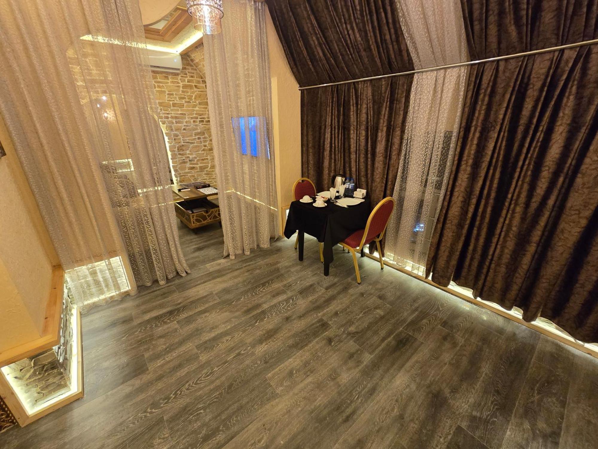 My Music Hotel Баку Экстерьер фото